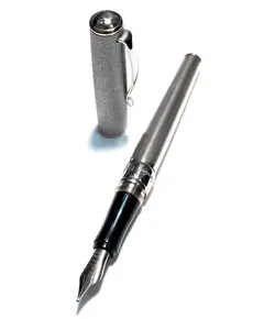 M05.130 (28) FP Grey Пір'яна ручка Marlen, зображення 