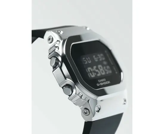 Жіночий годинник Casio GM-S5600-1ER, зображення 3