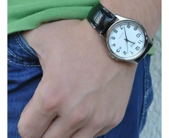 Чоловічий годинник Casio MTP-1183E-7BEF, зображення 4
