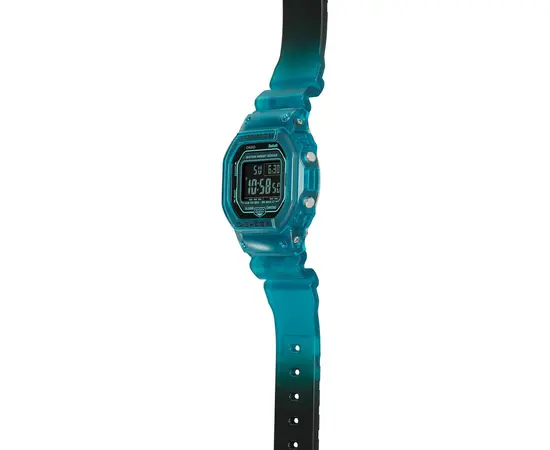 Smart-часы Casio DW-B5600G-2ER, фото 4