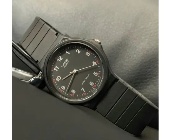 Чоловічий годинник Casio MQ-24-1BLLEG, зображення 3