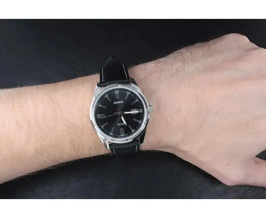 Чоловічий годинник Casio MTP-1302PL-1AVEF, зображення 5