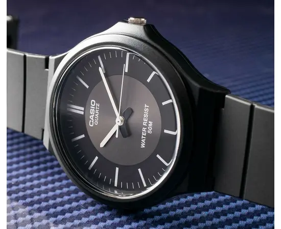 Чоловічий годинник Casio MW-240-1E3VEF, зображення 2