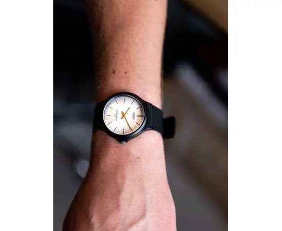Чоловічий годинник Casio MW-240-7E3VEF, зображення 4