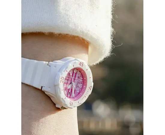 Женские часы Casio LRW-200H-4C, фото 10