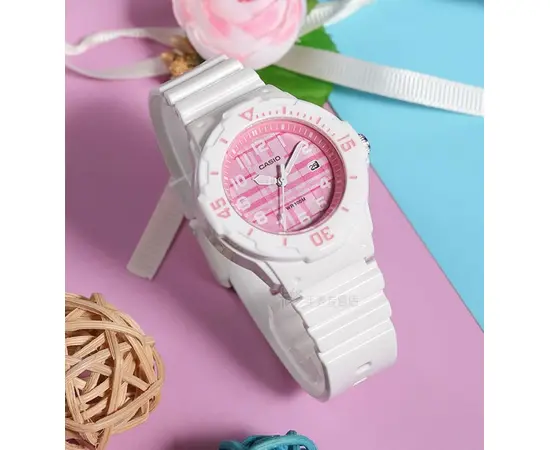 Жіночий годинник Casio LRW-200H-4C, зображення 7